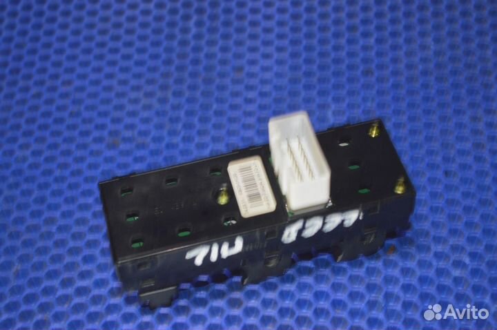 Блок управления стеклоподъемника Kia Ceed ED 2007-2012