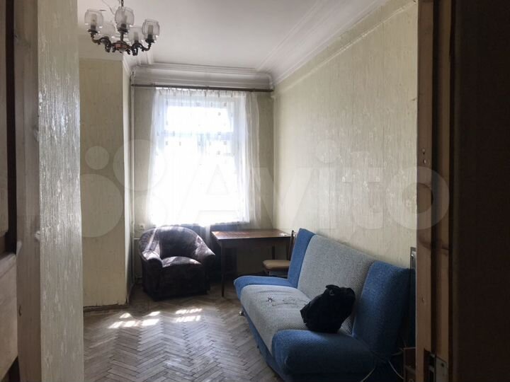 Комната 17 м² в 5-к., 4/7 эт.