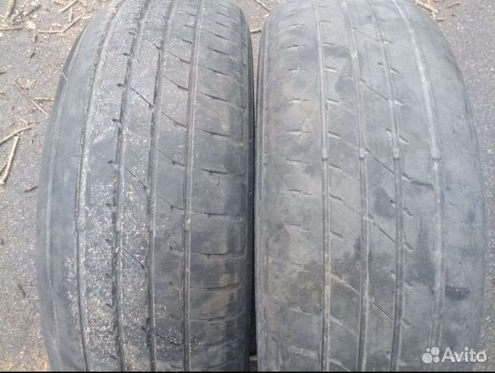 Dunlop Enasave RV504 215/65 R16 95H