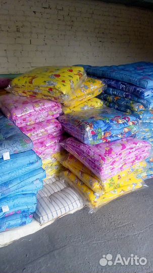 Ватный матрас, стеганное одеяло, подушки