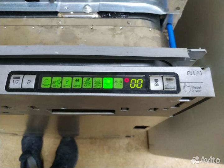 Ремонт стиральных машин Ремонт посудомоечных машин