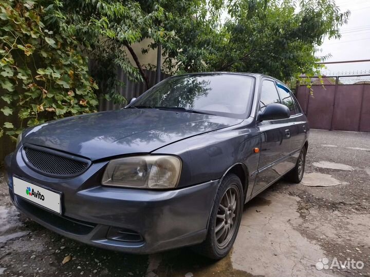 Хендай акцент s02. S02 цвет Hyundai Accent. Хендай акцент серый 2008. S02 серый замок ТАГАЗ.