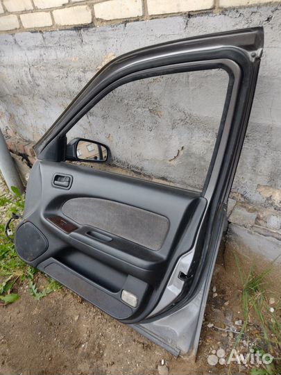 Дверь передняя пассажирская Nissan Maxima A32