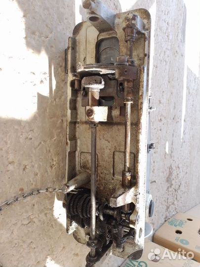 Швейная машина 330