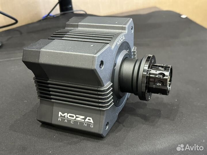 База Moza r5