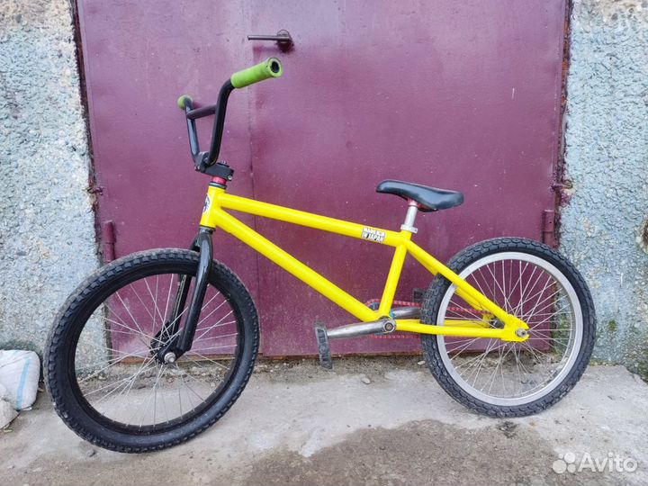 Велосипед BMX