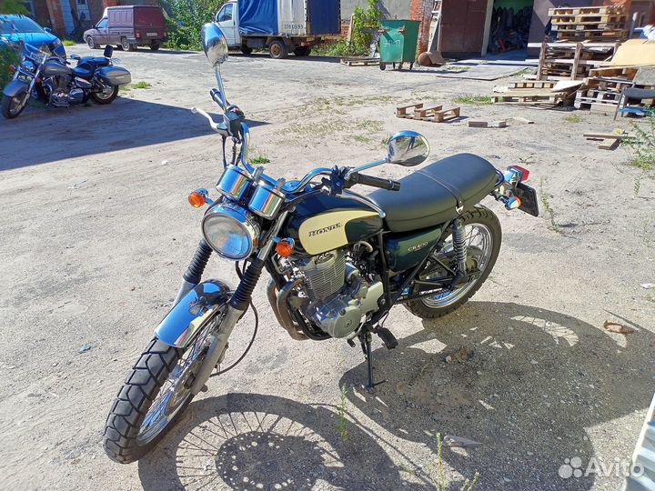 Honda CB 400 SS-E