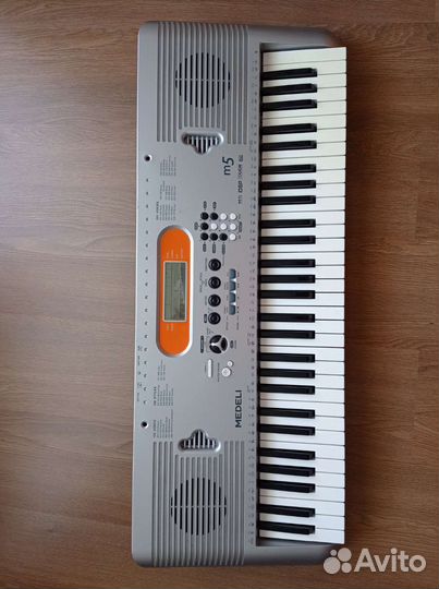 Синтезатор