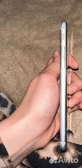 Телефон iPhone 6