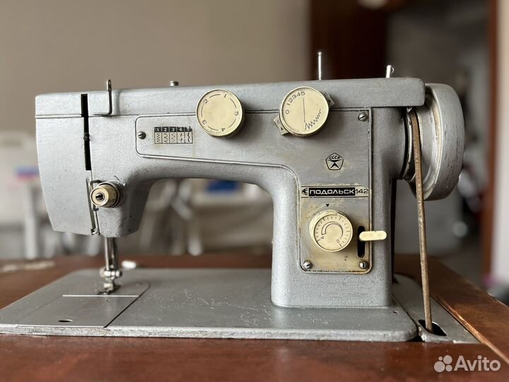 Швейная машинка подольск 142