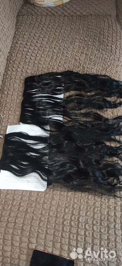 Волосы на заколках