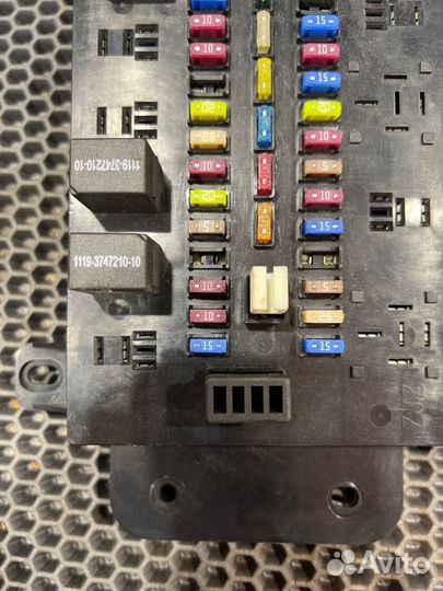 Блок предохранителей салонный Lifan X60 LFB479Q