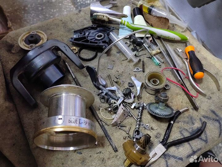 Запчасти на Катушка Mikado blue karp XS 12000