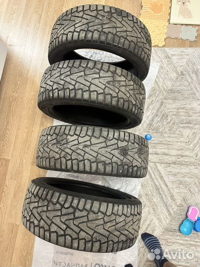 Pirelli Ice Zero 225/45 R19 96T