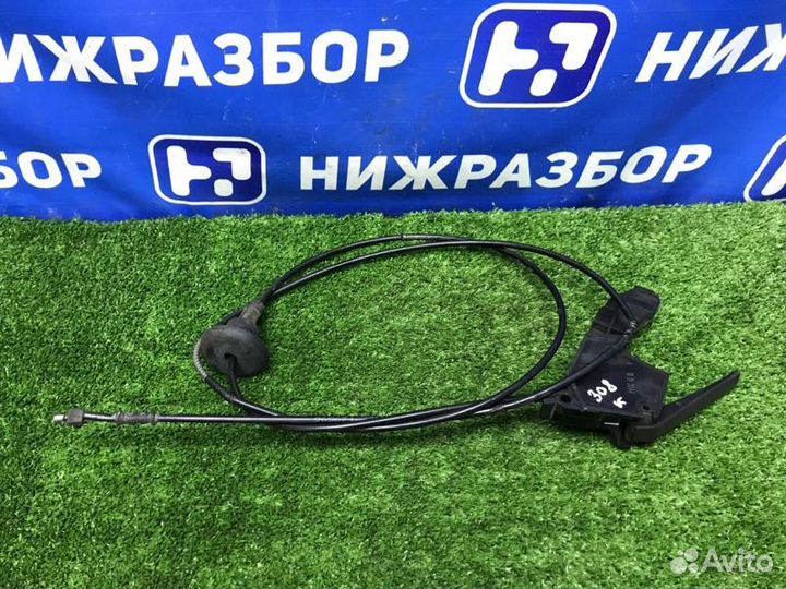 Трос открывания капота передний Peugeot 308 1.6