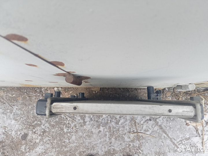 Радиатор suzuki liana