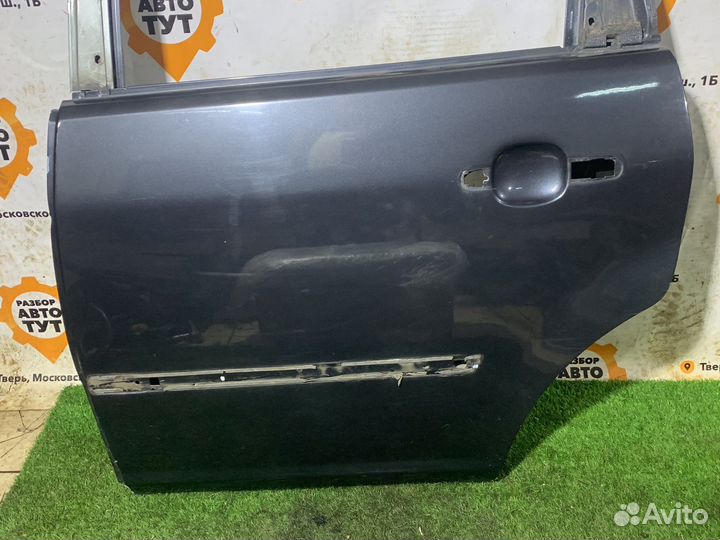 Задняя левая дверь Ford C-Max