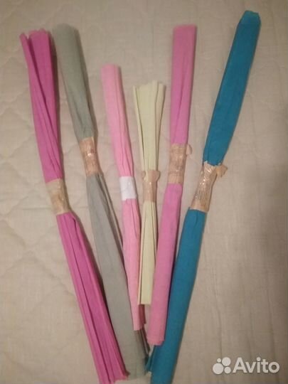 Цветная бумага крепированная гофрированная в рулон