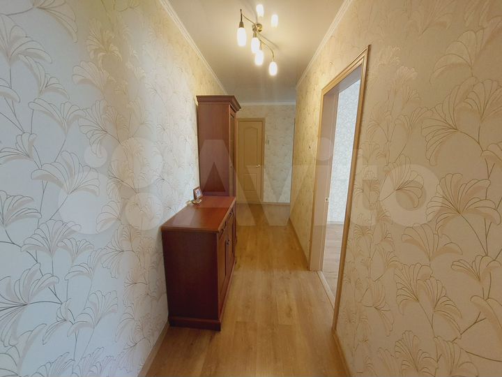 2-к. квартира, 52 м², 6/9 эт.