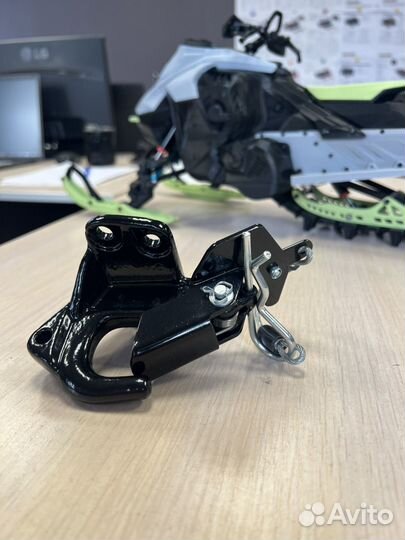 Фаркоп для снегохода BRP 520001475 /520001039