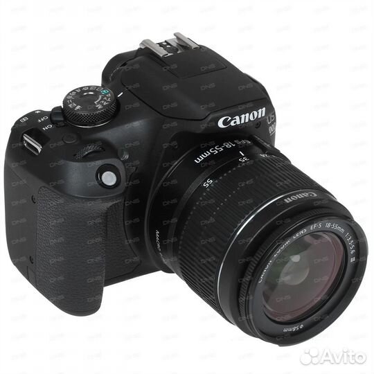 Зеркальная камера Canon 2000D