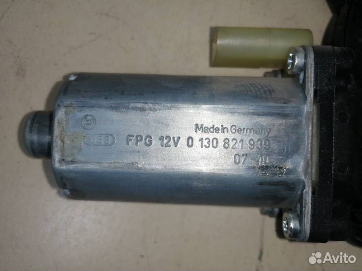 Стеклоподъемник электр. передний правый Ford Fusio