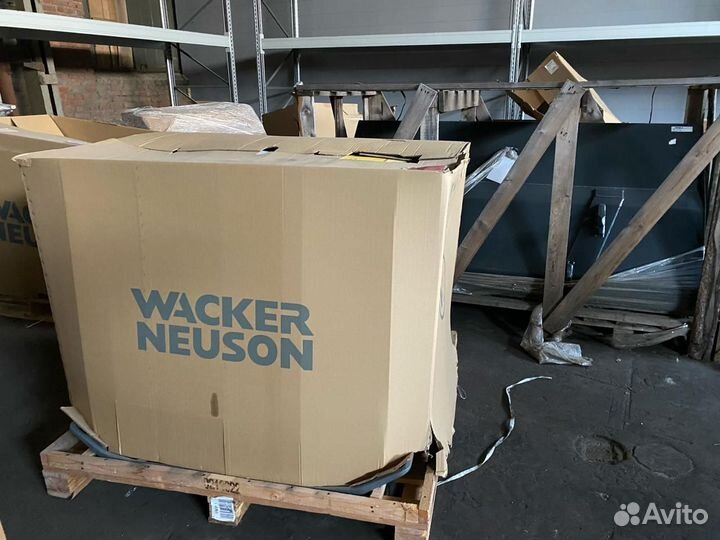 Бензиновая виброплита Wacker Neuson BPS 1550 Aw