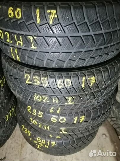 Michelin Latitude Alpin 235/60 R17