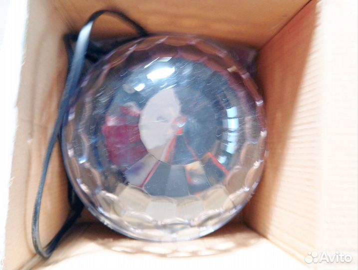 Светодиодный музыкальный проектор диско-шар