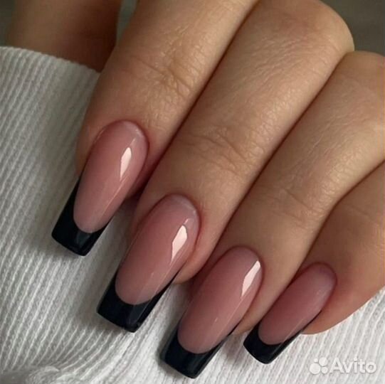 Маникюр, педикюр. Комплекс услуг в 6 рук