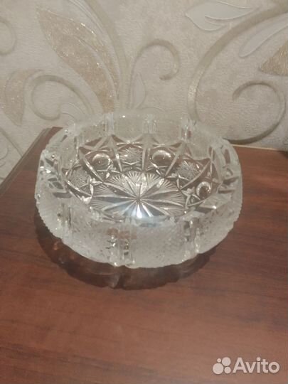 Хрустальная пепельница