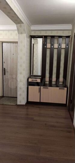 3-к. квартира, 70 м², 2/5 эт.