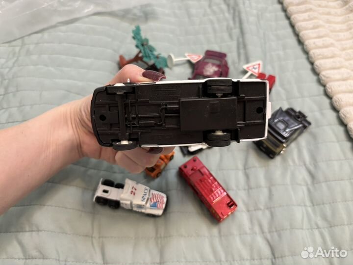 Игрушки машинки