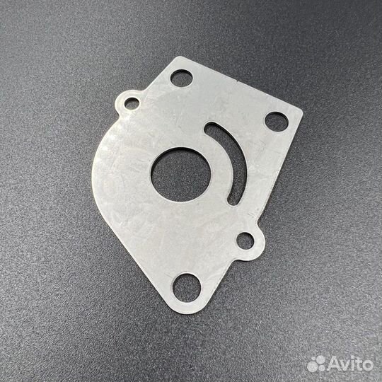 Пластина помпы охлаждения Yamaha E5D-E8D (Yamaha)