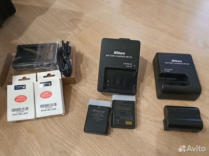 Зарядка и батарейка на фотоаппарат Nikon