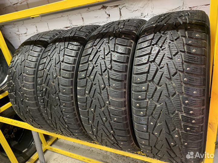 Nokian Tyres Nordman 7 215/55 R17 98T