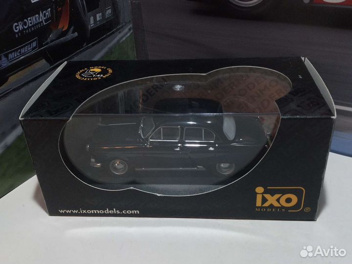 Волги Газ-21 разных производителей - 1/43