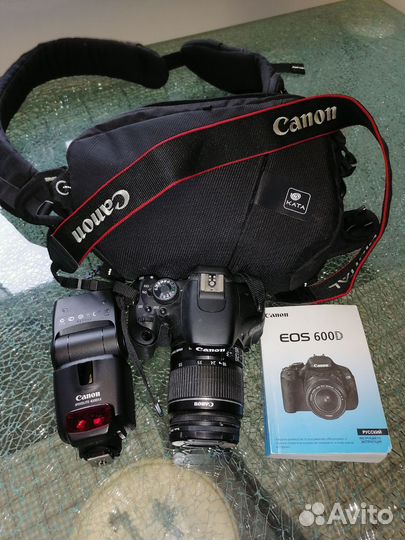 Зеркальный фотоаппарат canon 600d