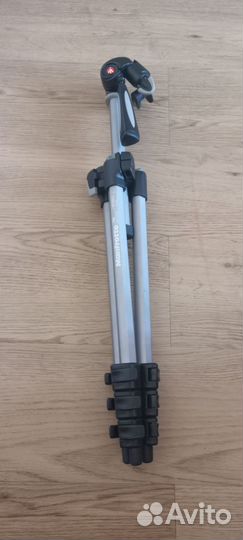 Штатив для фотоаппарата manfrotto