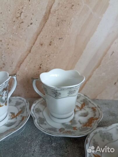 Кофейные чашки с блюдцами, Япония