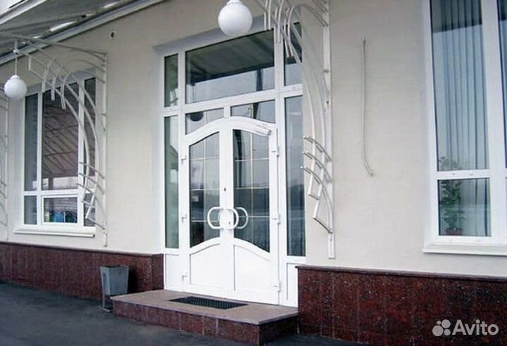 Пластиковые двери / Входная группа