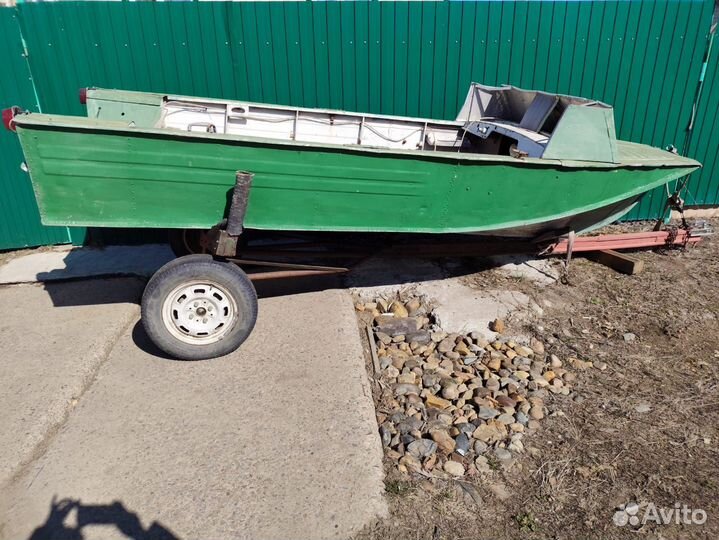 Моторная лодка