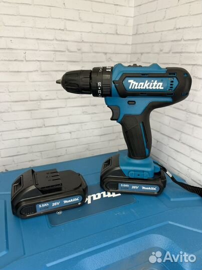 Шуруповерт Makita 18v с оснасткой