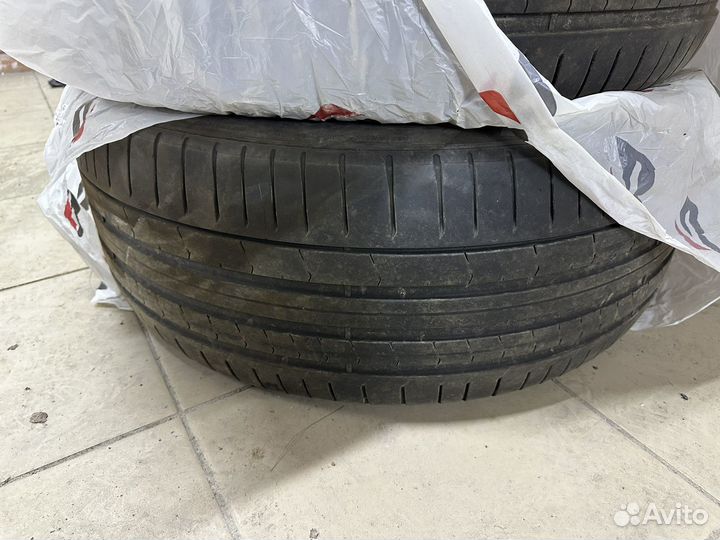 Pirelli P Zero 275/45 R20 и 305/40 R20 112Y