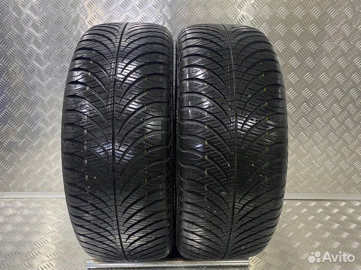 Goodyear Vector 4Seasons Gen-2 215/55 R17 94V