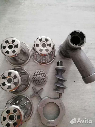 Мясорубка электрическая Bork