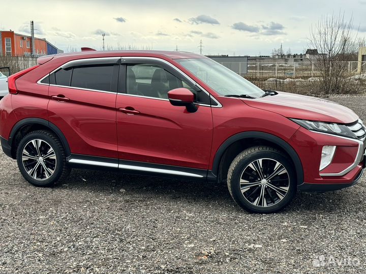 Mitsubishi Eclipse Cross 1.5 CVT, 2018, 60 000 км