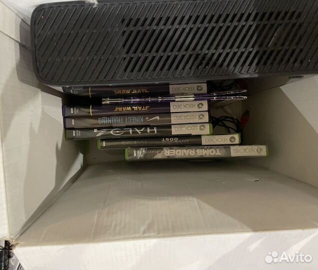 Xbox 360 2013год 250 gb