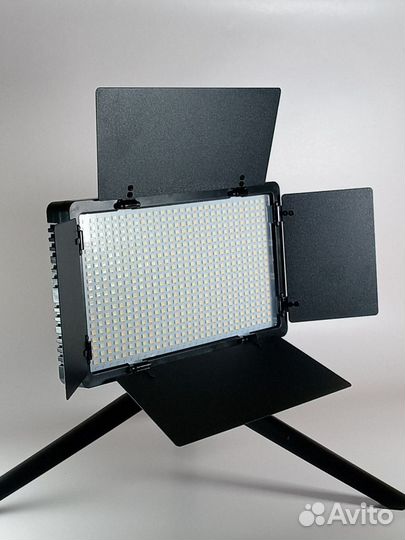 Видеосвет Led 600