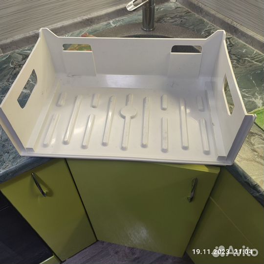 Верхний ящик морозильной камеры холодильника Candy